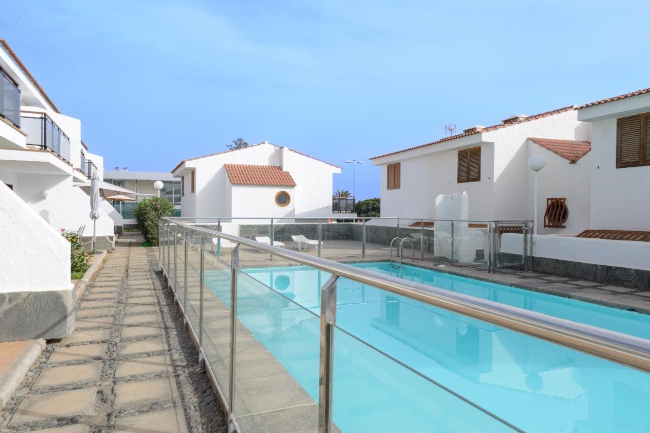 Bonito Bungalow Con Piscina Junto A La Playa San Bartolomé 外观 照片